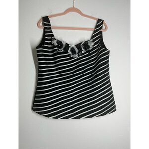 Promise Collection Boho Ladies Blouse Top Black White Lined Full zip back Flower